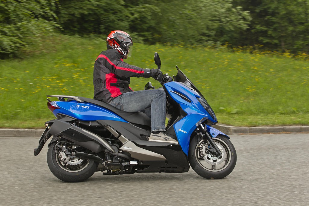 Kurztest Kymco K-XCT 300i: Starker Sprinter