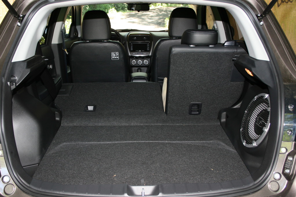 Kurztest Mitsubishi ASX 2.2 DI-D Automatik: Bis auf die Metalliclackierung komplett