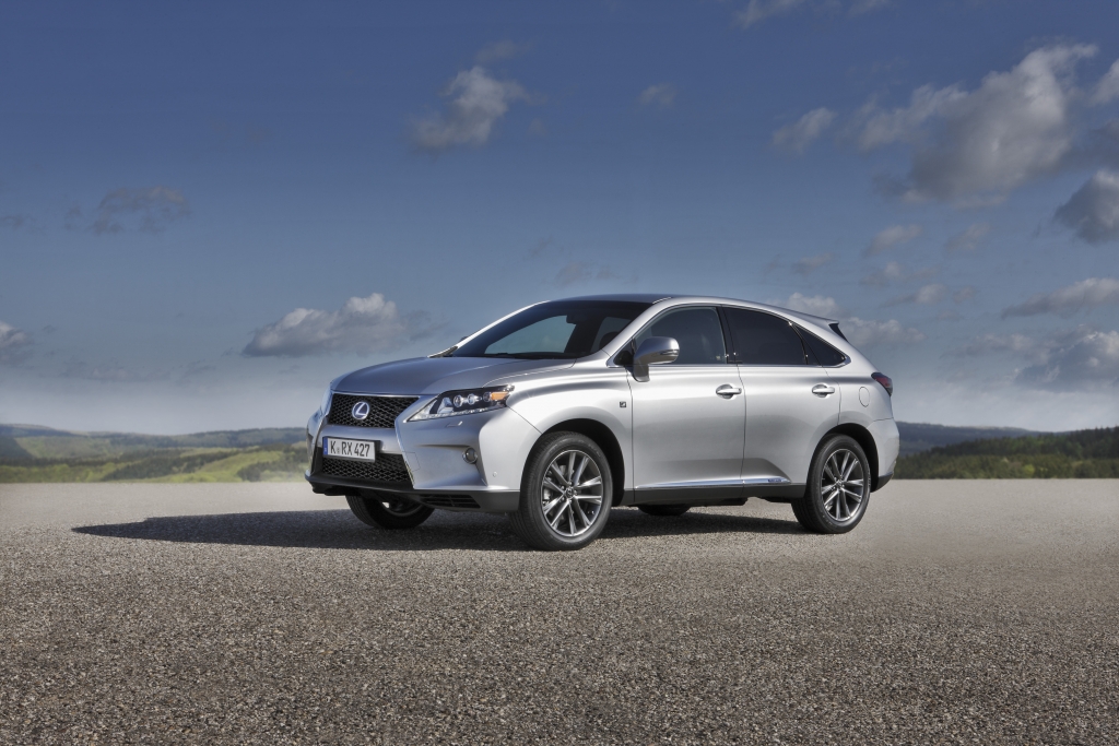 Lexus RX Hybrid: Salon auf großen Rädern