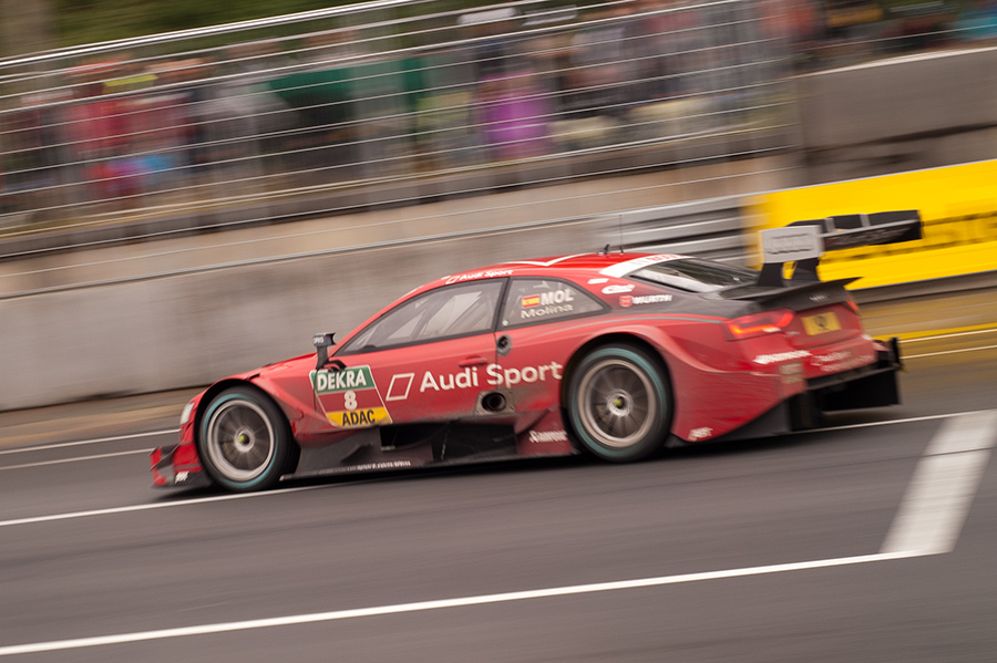 Mercedes-Benz-Pilot Robert Wickens feiert Start-Ziel-Sieg auf dem Norisring