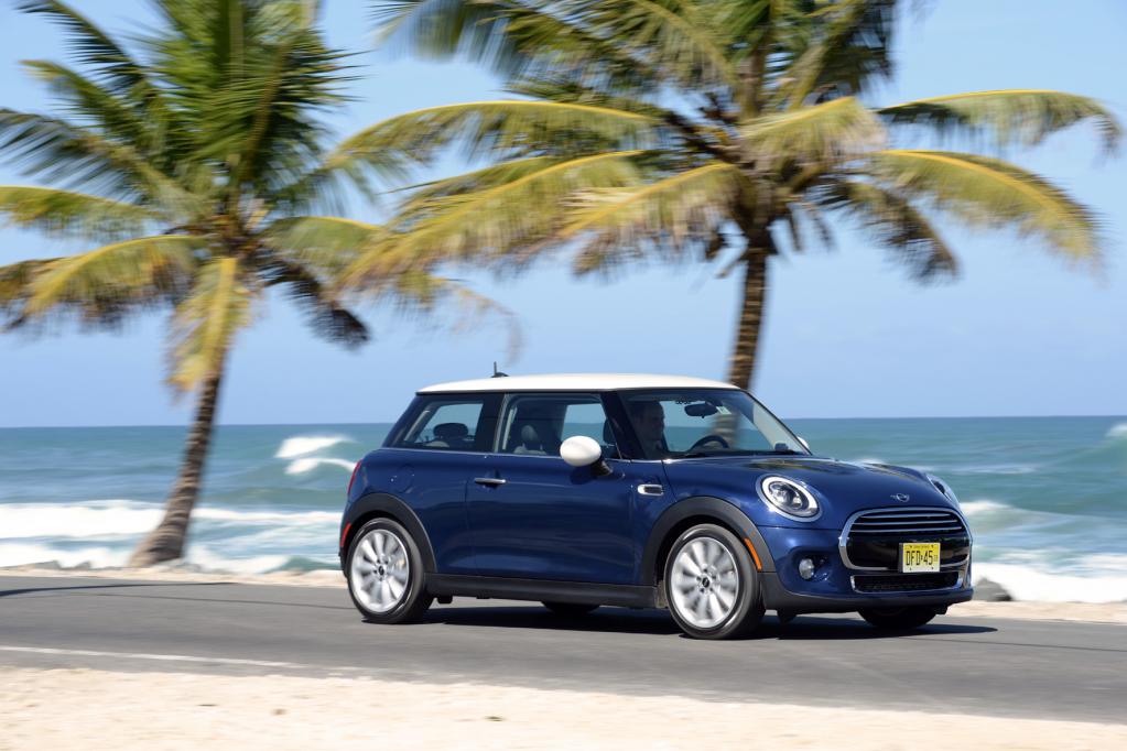 Mini rollt mit Hankook-Reifen aus dem Werk