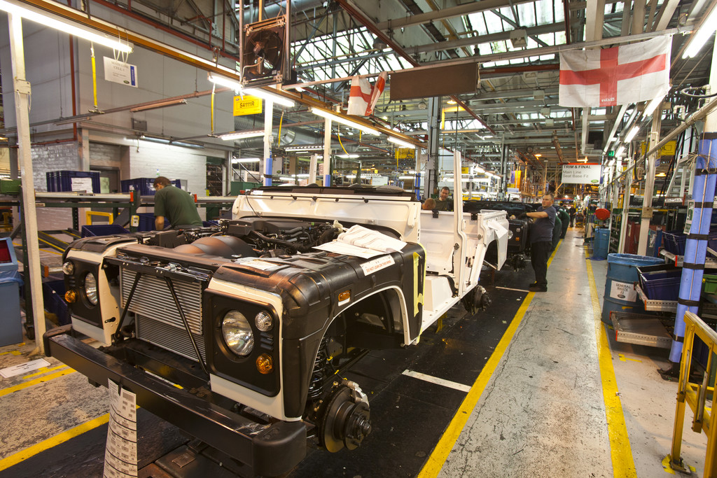 Mit Land Rover ins Stammwerk und aufs Testgelände