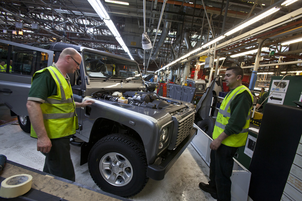 Mit Land Rover ins Stammwerk und aufs Testgelände