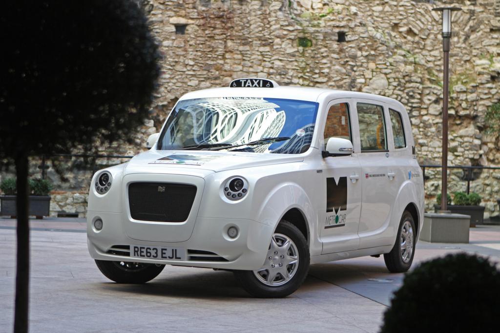 New Metrocab für London - Schwarze Riesen mit grüner Seele