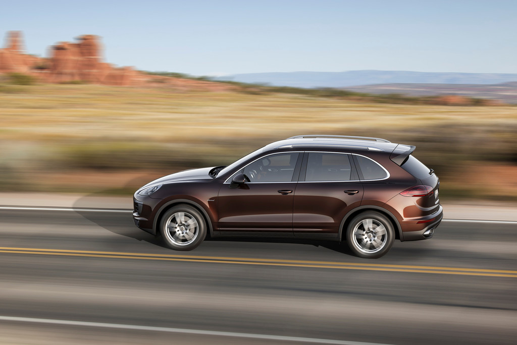 Porsche Cayenne: Nächste Saison mit Plug-in-Hybrid