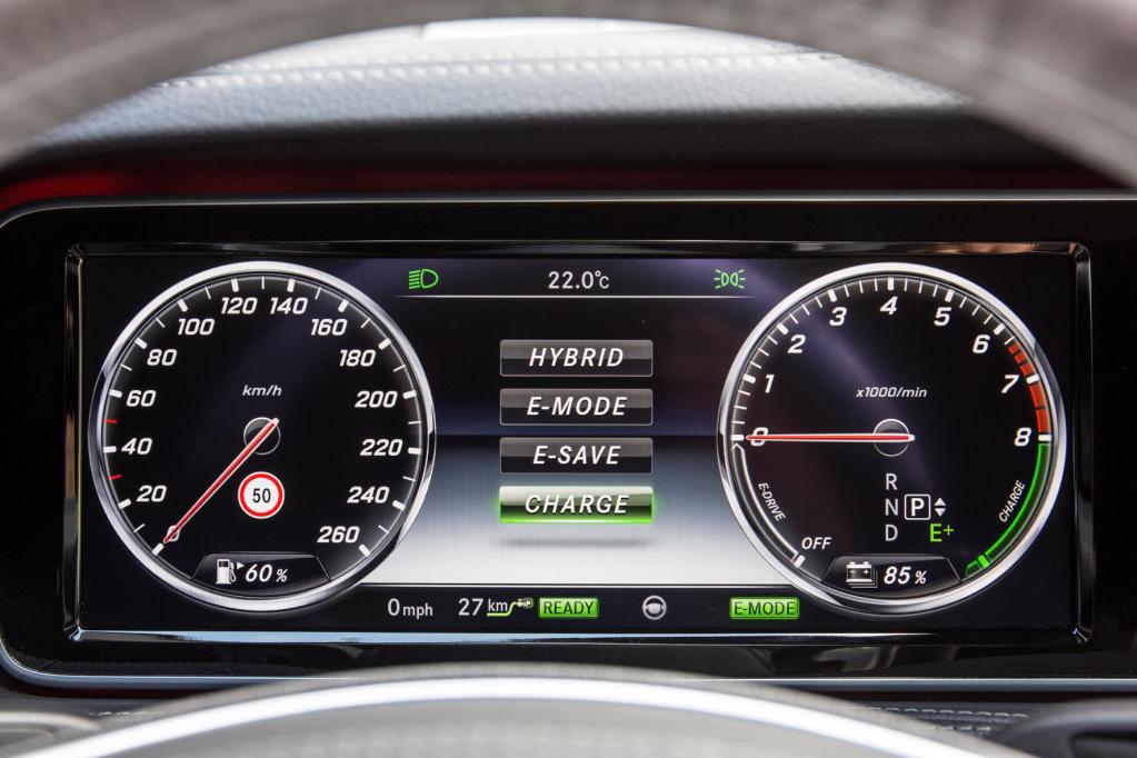 S-Klasse S 500 Plug-in Hybrid: Sparen auf höchstem Niveau