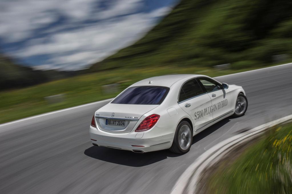 S-Klasse S 500 Plug-in Hybrid: Sparen auf höchstem Niveau