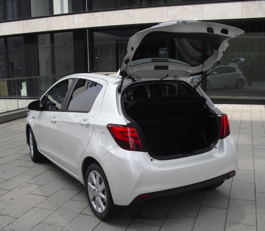 Toyota Yaris: Das Gepckabteil fasst 286 bis 768 Liter.