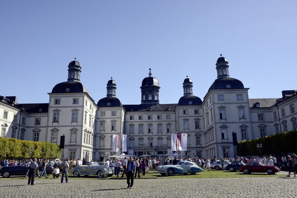 VW bittet zur edlen Schlossfahrt