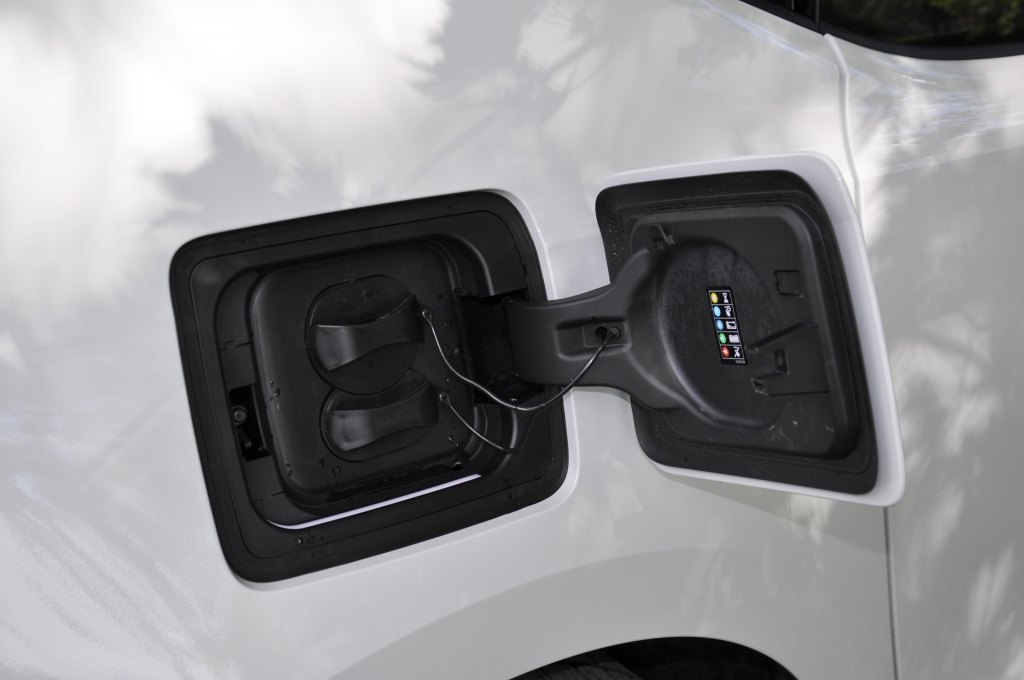 Vergleich: BMW i3 gegen Nissan Leaf - Es hat sich was getan