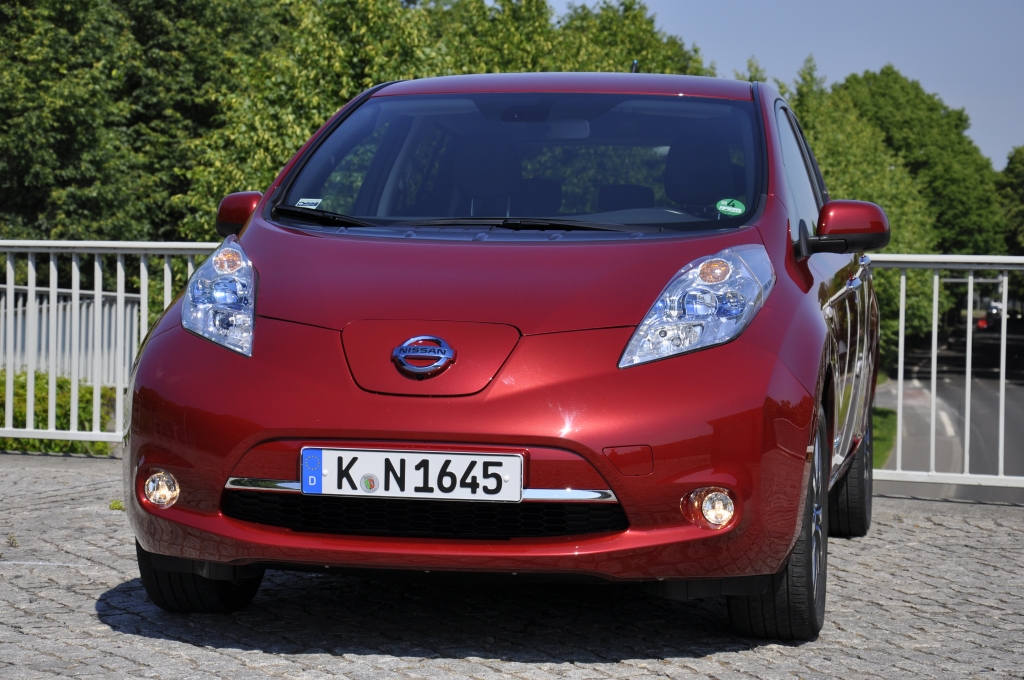 Vergleich: BMW i3 gegen Nissan Leaf - Es hat sich was getan