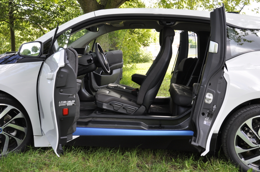Vergleich: BMW i3 gegen Nissan Leaf - Es hat sich was getan