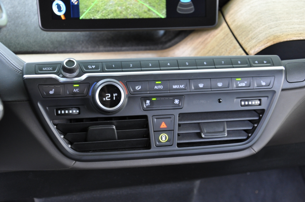 Vergleich: BMW i3 gegen Nissan Leaf - Es hat sich was getan