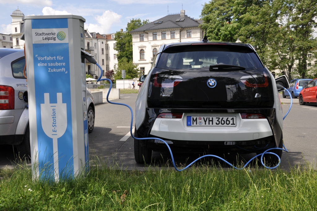 Vergleich: BMW i3 gegen Nissan Leaf - Es hat sich was getan