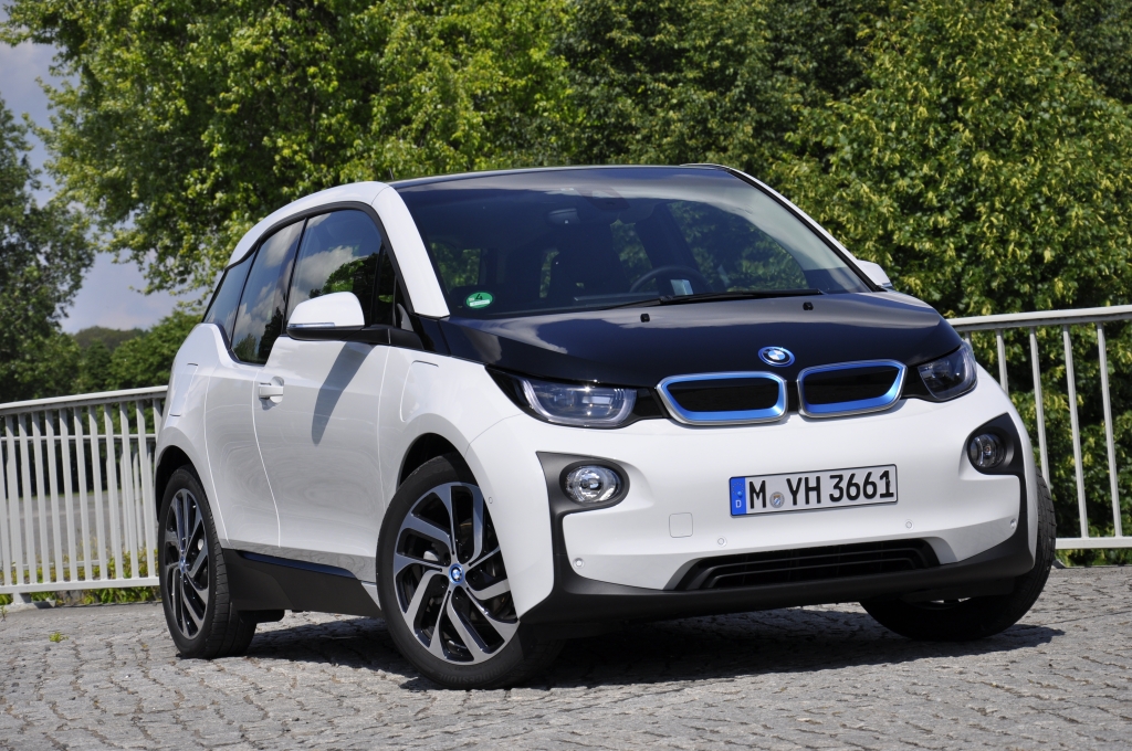 Vergleich: BMW i3 gegen Nissan Leaf - Es hat sich was getan