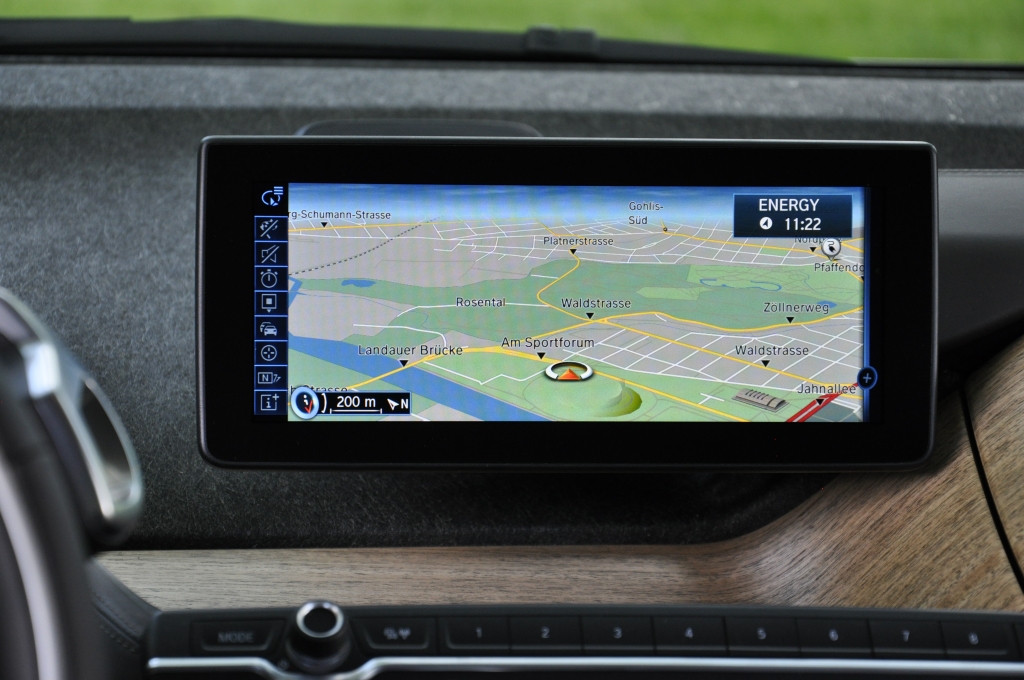 Vergleich: BMW i3 gegen Nissan Leaf - Es hat sich was getan