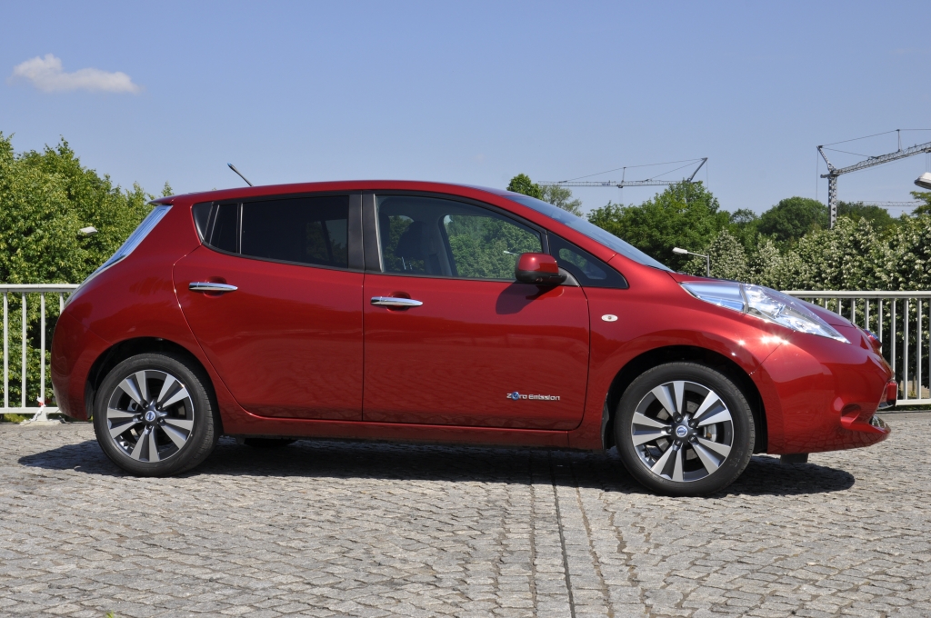 Vergleich: BMW i3 gegen Nissan Leaf - Es hat sich was getan