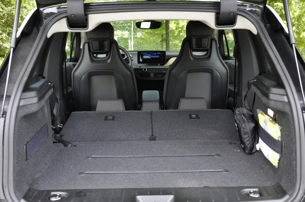 Vergleich: BMW i3 gegen Nissan Leaf - Es hat sich was getan