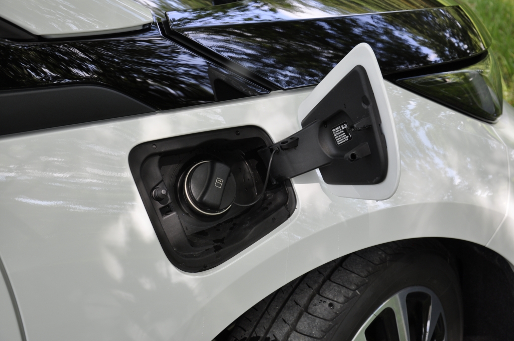 Vergleich: BMW i3 gegen Nissan Leaf - Es hat sich was getan