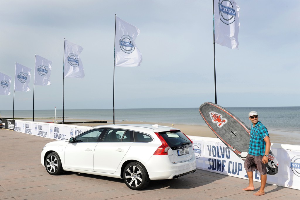 Volvo Titelsponsor des Surf-Cups