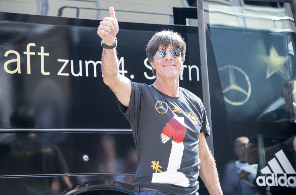 Weltmeister fahren Mercedes-Benz Actros