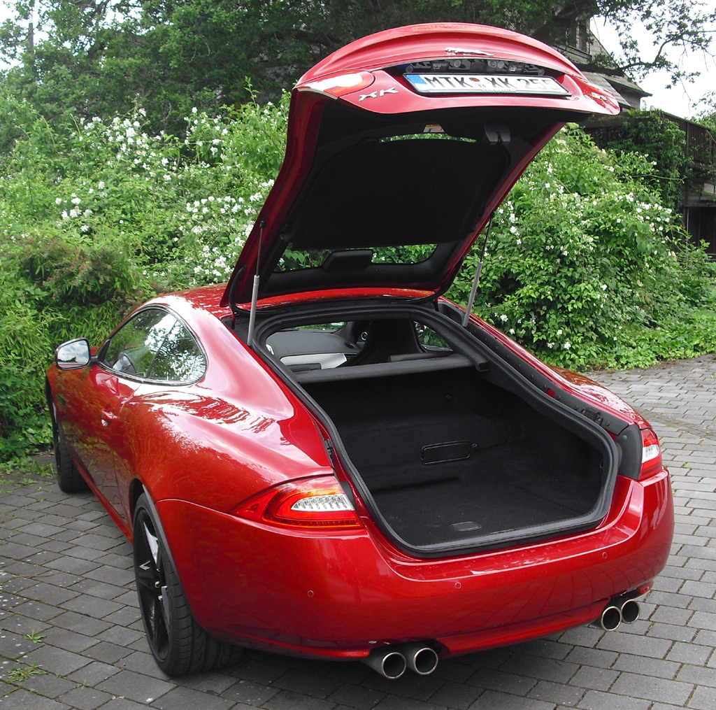 Jaguar XKR Coupé