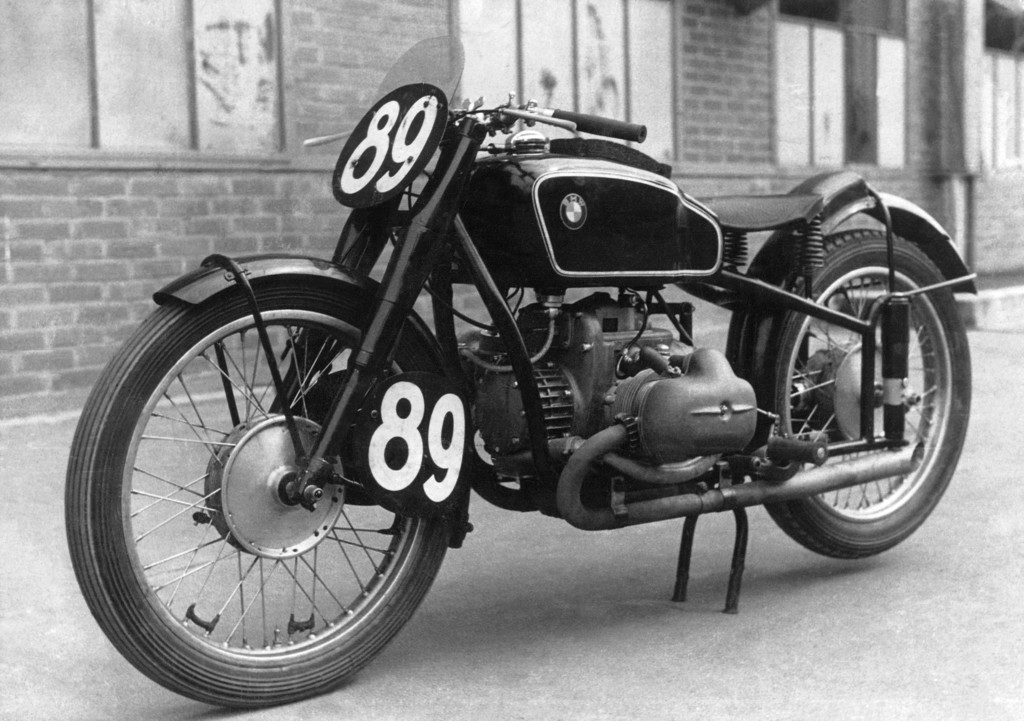 BMW erinnert an TT-Triumphe