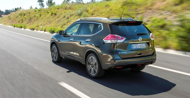 Beim Motorenangebot befreit Nissan künftige Kunden von der sonst üblichen Qual der PS-Wahl. 