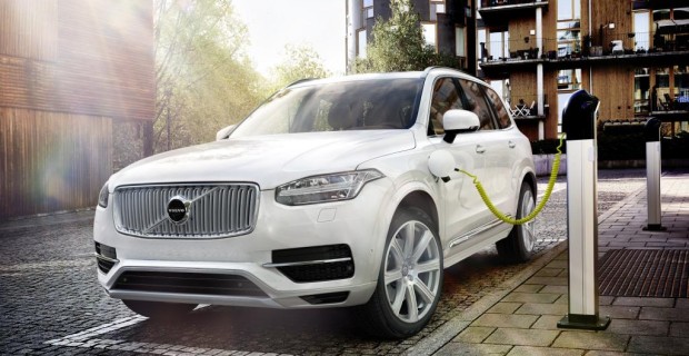 Weltpremiere für das Edel-SUV Volvo XC90 - Thors Hammer gegen deutsche Riesen
