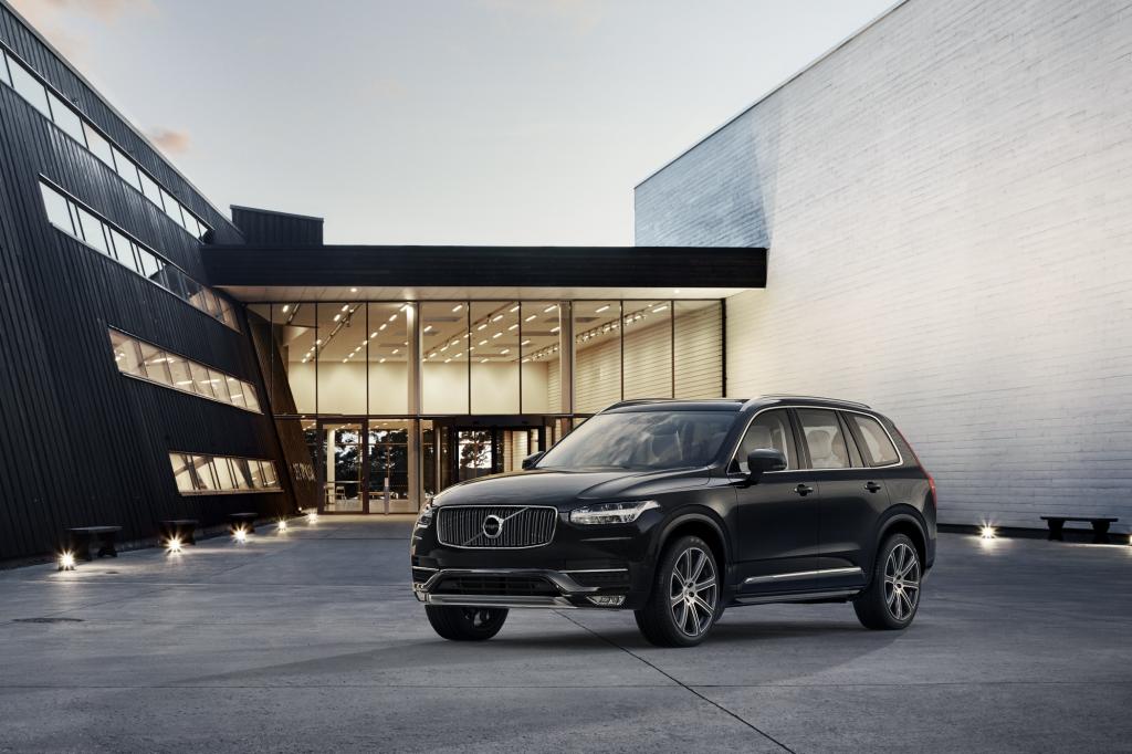 Weltpremiere für das Edel-SUV Volvo XC90 - Thors Hammer gegen deutsche Riesen