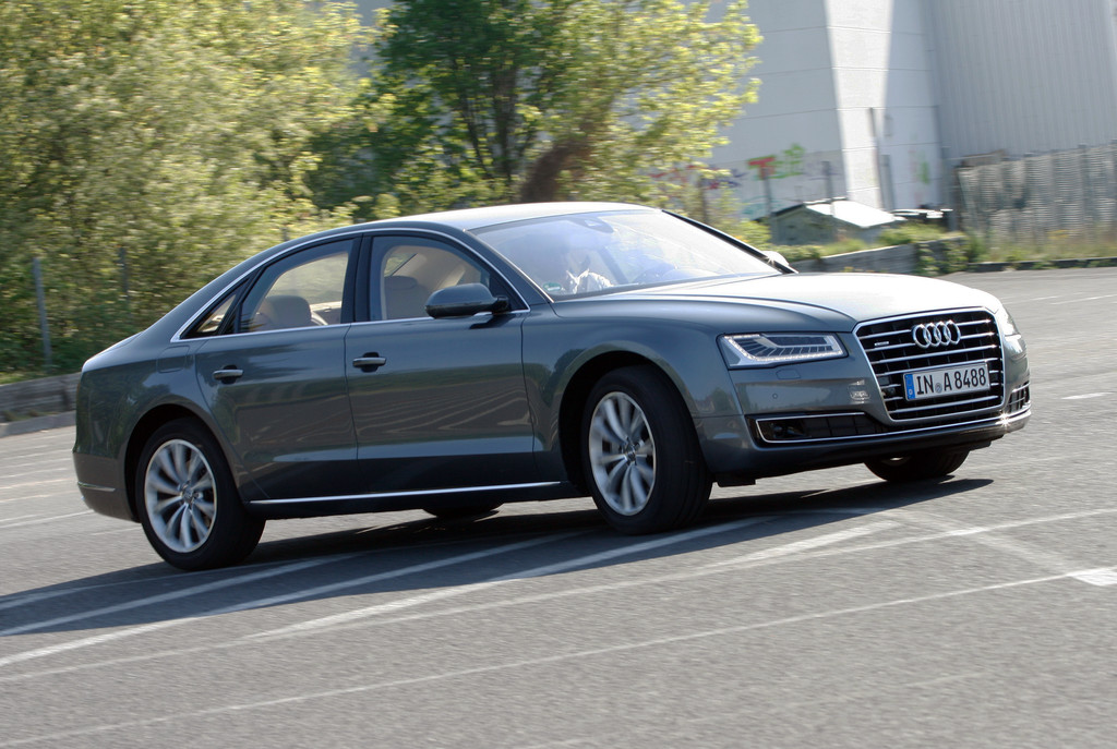 Fahrbericht Audi A8 gegen Mercedes-Benz S-Klasse: Charaktersache