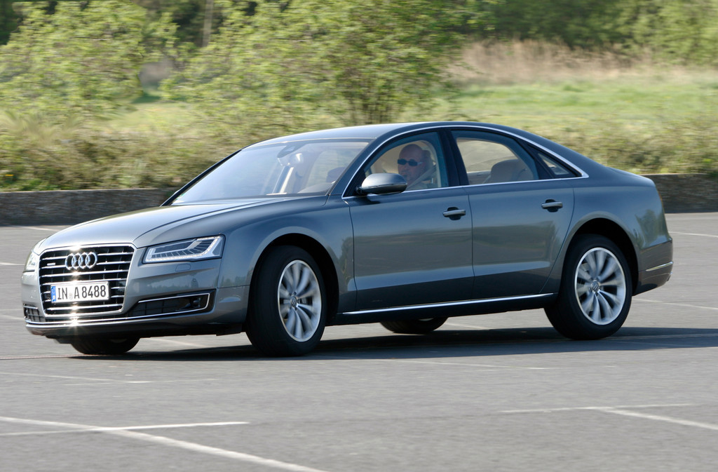 Fahrbericht Audi A8 gegen Mercedes-Benz S-Klasse: Charaktersache