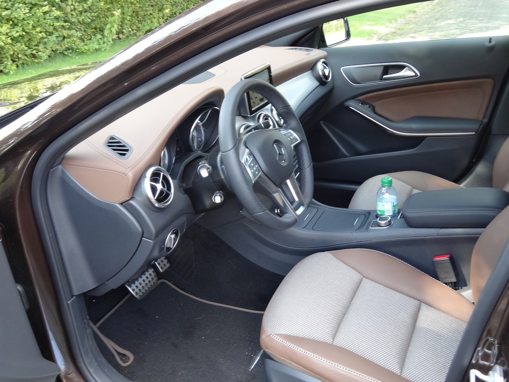 Fahrbericht Mercedes-Benz GLA: Dynamik für den Boulevard