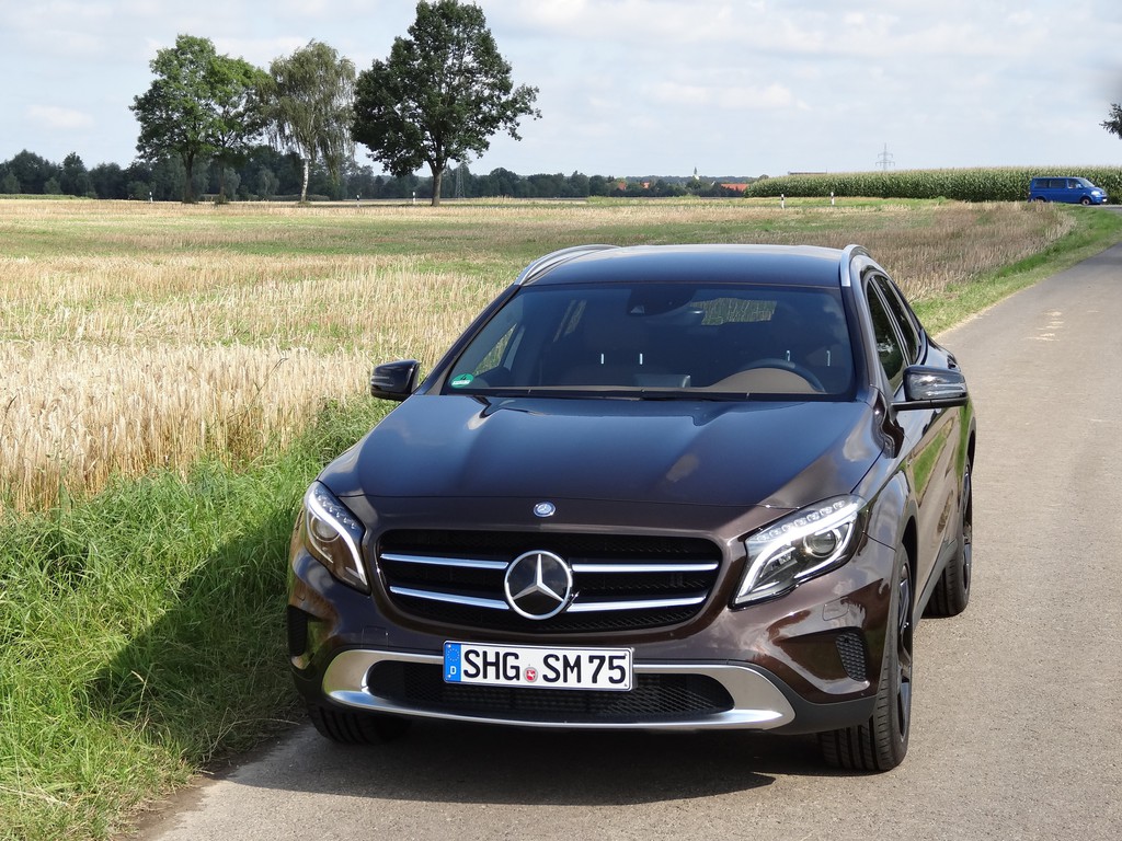 Fahrbericht Mercedes-Benz GLA: Dynamik für den Boulevard