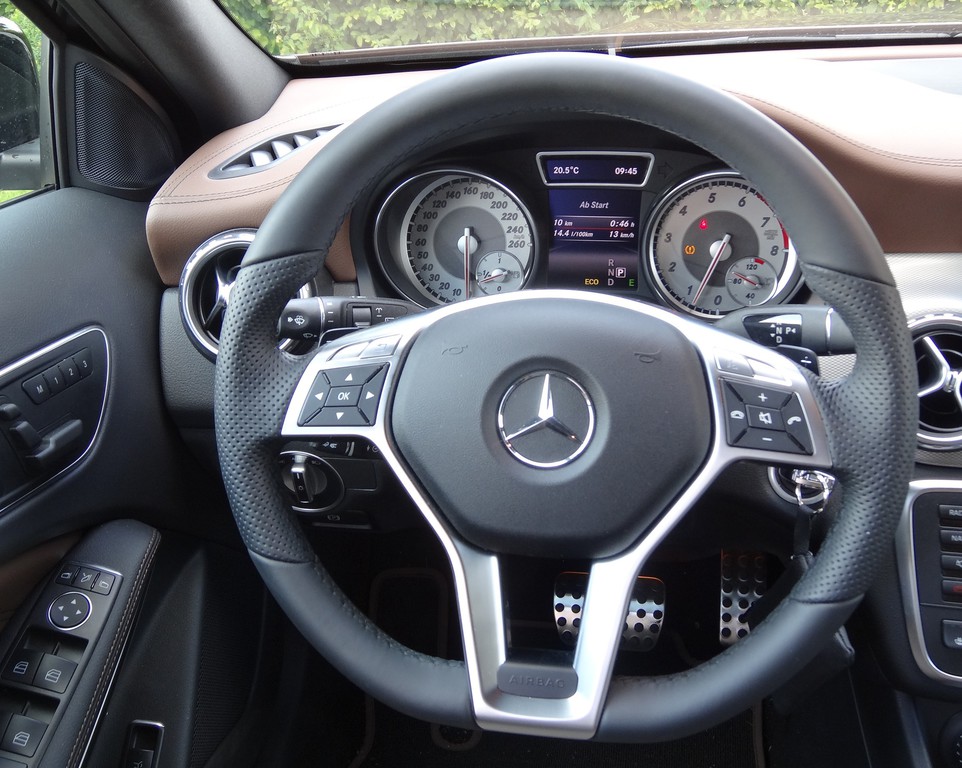 Fahrbericht Mercedes-Benz GLA: Dynamik für den Boulevard