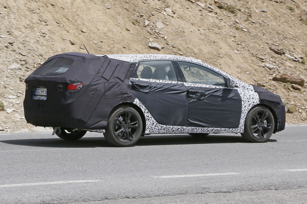Erlkönig Hyundai i40