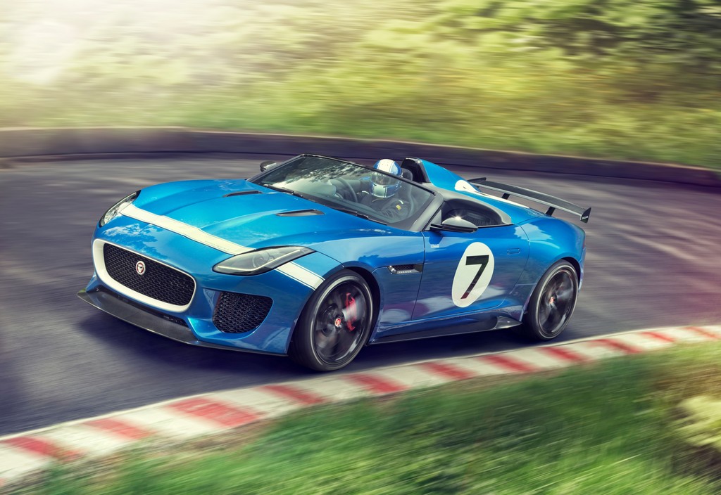 Jaguar sucht den großen Aufschlag in Pebble Beach