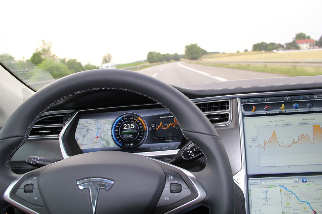 Kurztest Tesla Model S 85 Performance: Ein faszinierendes Angebot