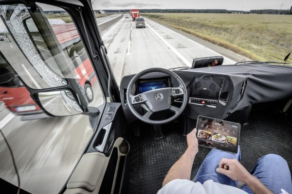 Laster-Vernetzung zur IAA-Nutzfahrzeuge