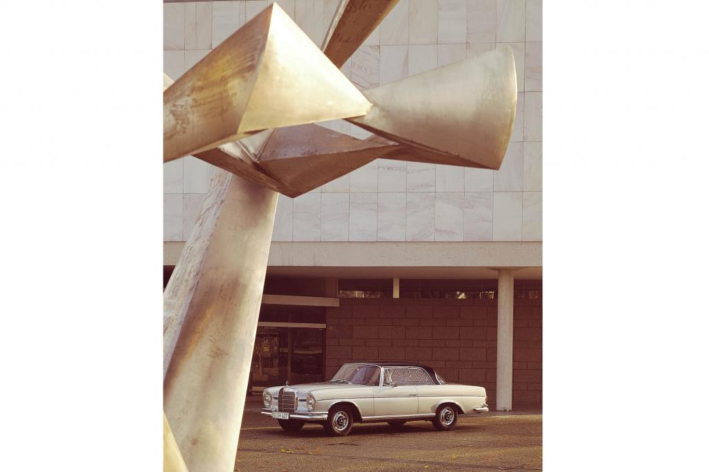 Mercedes-Benz 300 SE Coupe Jahr 1962