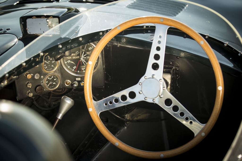 Norman Dewis – ein Mann und seine Autos