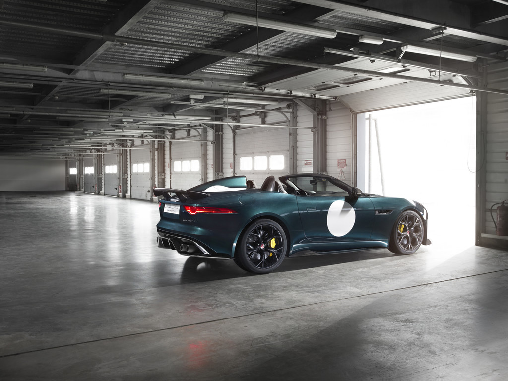 Oldtimer-Grand-Prix: Tradition bringt Spaß – Jaguar Project 7