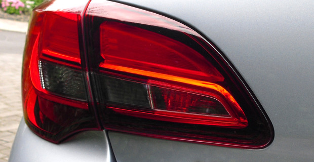 Auto im Alltag: Opel Astra Viertürer Exklusiv 1.6 CDTI