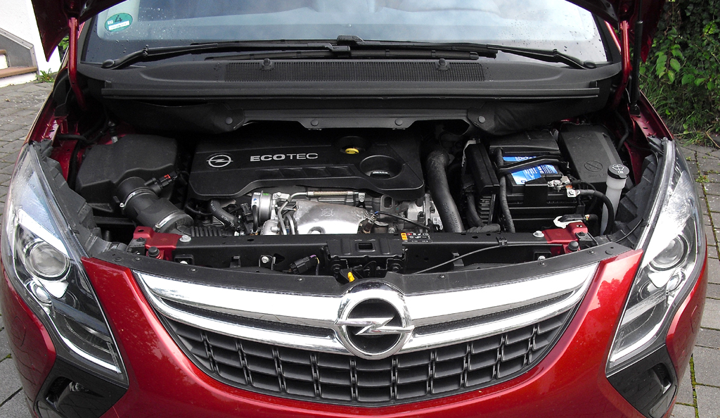 Auto im Alltag: Opel Zafira Tourer Innovation 1.6 Turbo
