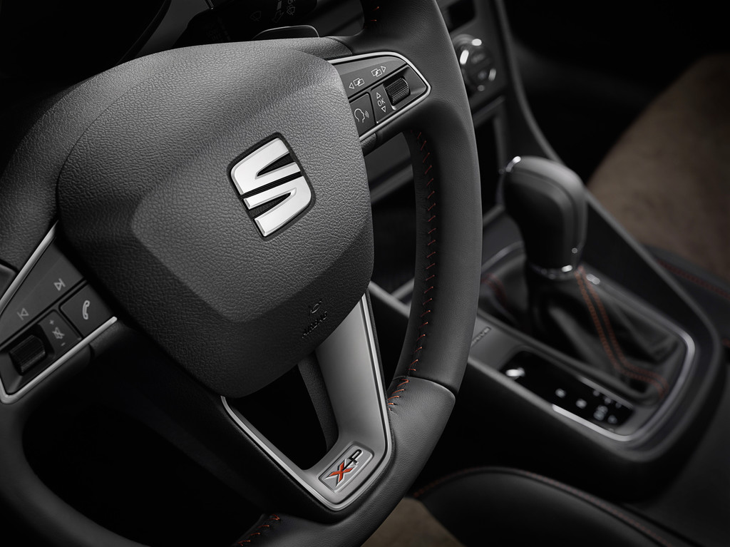 Paris 2014: Seat Leon X-perience feiert Weltpremiere