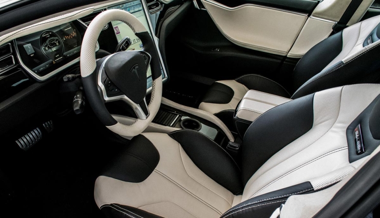 Saleen hat den Tesla S sportlich veredelt