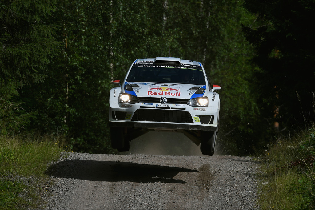 Sekunden-Kampf an der Spitze bei WRC in Finnland