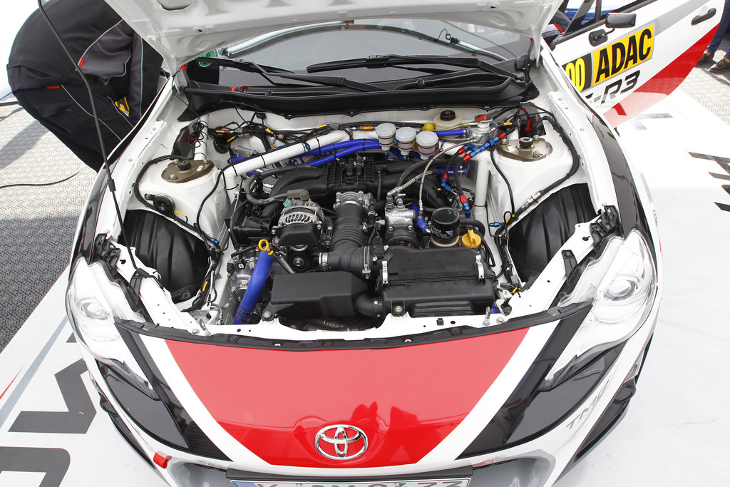 Toyota GT86 CS-R3 fuhr voraus