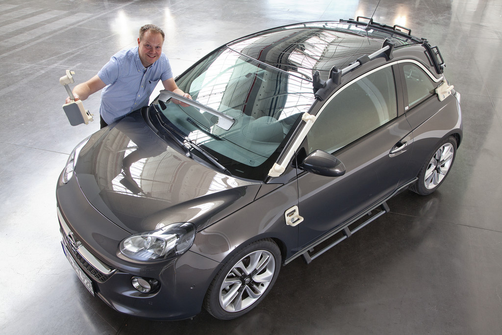 Werkzeuge aus dem 3D-Drucker machen Autobau bei Opel leichter