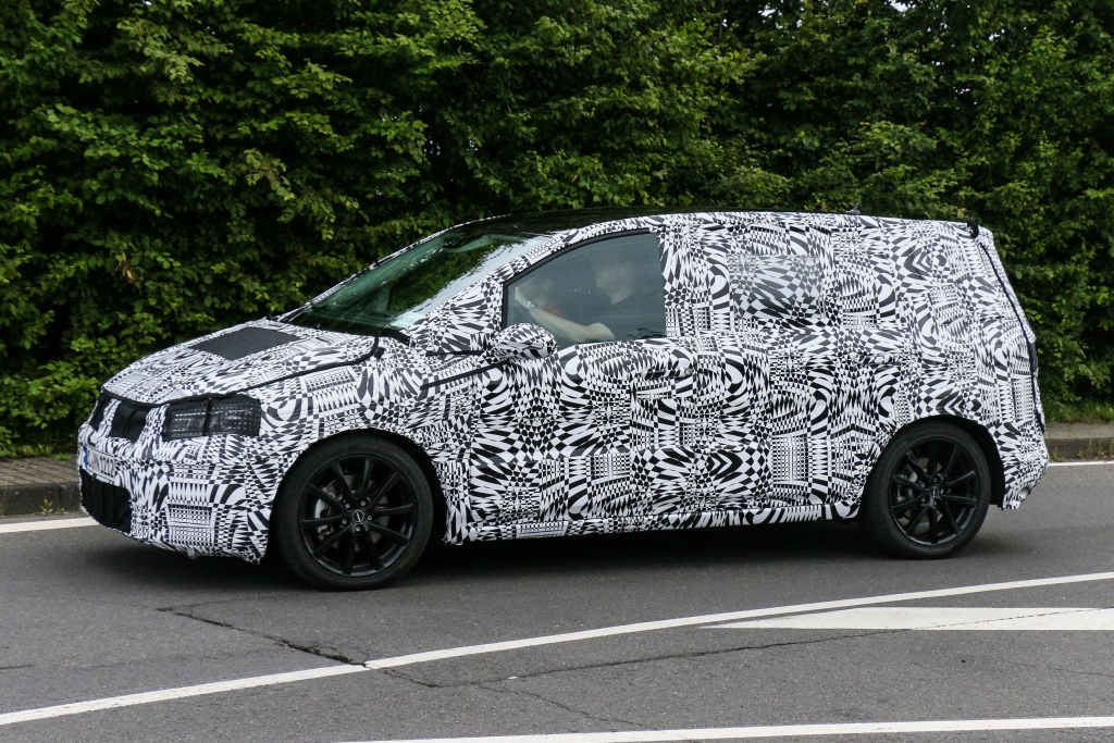 Erlkönig VW Touran